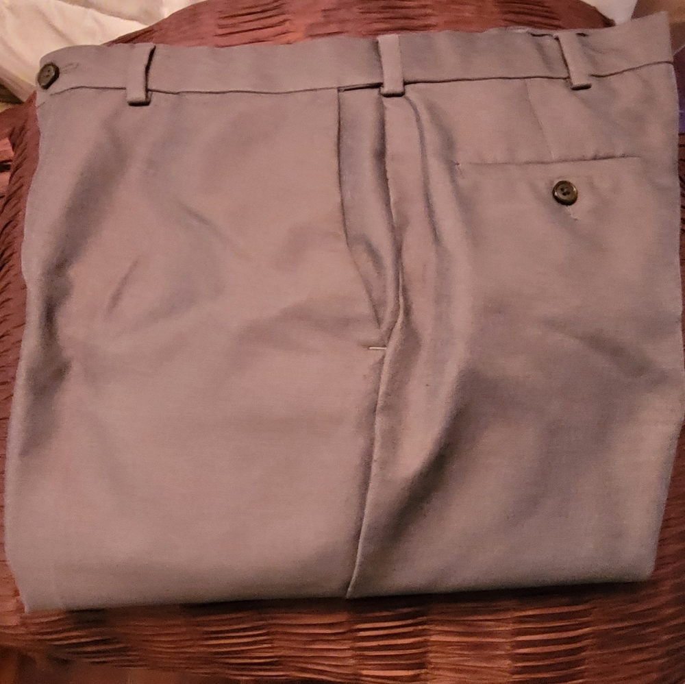 Hagger Cool 18®  dress PantClassic Fit, Flat Front, Hidden Expandable Waistband